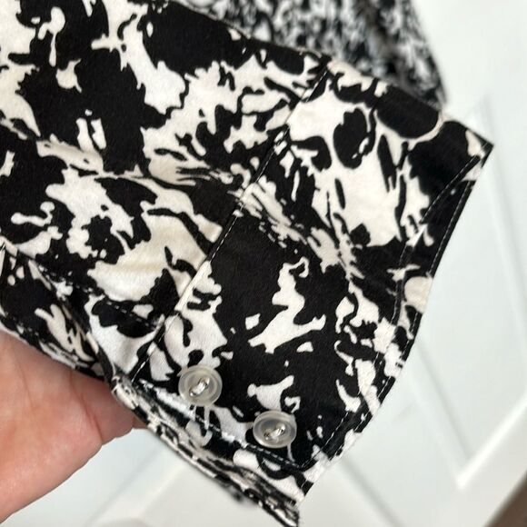 212 collection Women’s Black White Print 3/4 Sleeve Stretch Button Down Blouse L - Picture 13 of 16